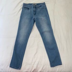 levi shaping skinny jeans